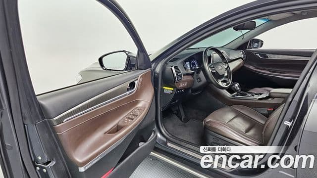 Hyundai Grandeur IG гибрид Exclusive, 2018 10