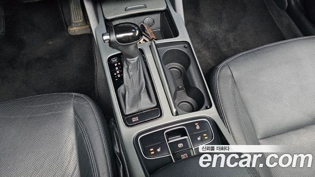 Kia K7 гибрид Luxury, 2015 9