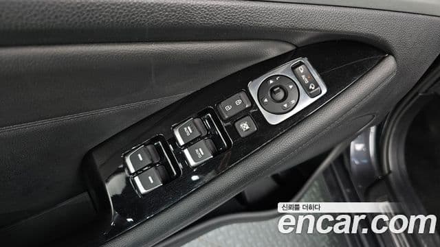 Kia K7 гибрид Luxury, 2015 18