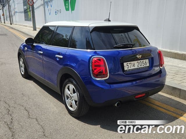 Mini Cooper 3세대, 2019 2