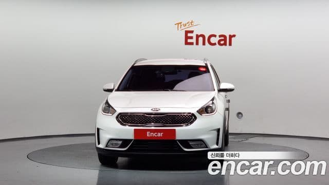 Kia Niro Prestige, 2017 3