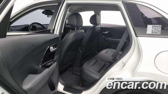 Kia Niro Prestige, 2017 13