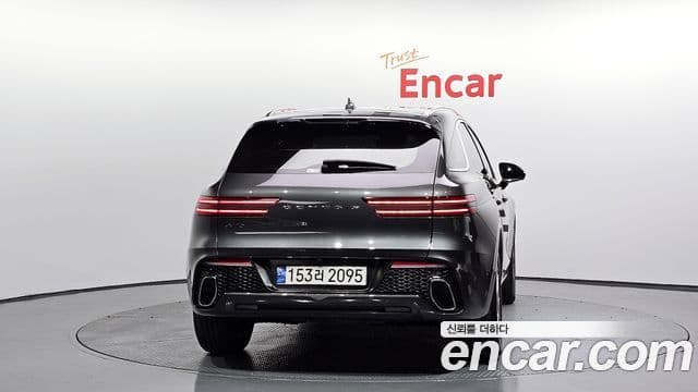 Genesis GV70, 2023 4