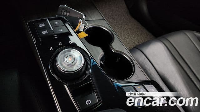 Kia K8 гибрид Noblesse, 2023 9