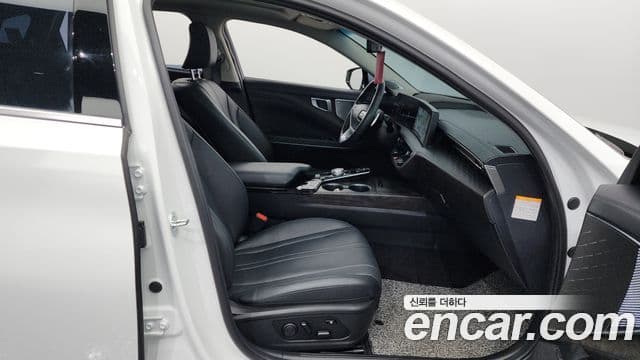 Kia K8 гибрид Noblesse, 2023 11