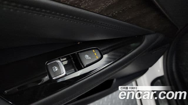 Kia K8 гибрид Noblesse, 2023 18