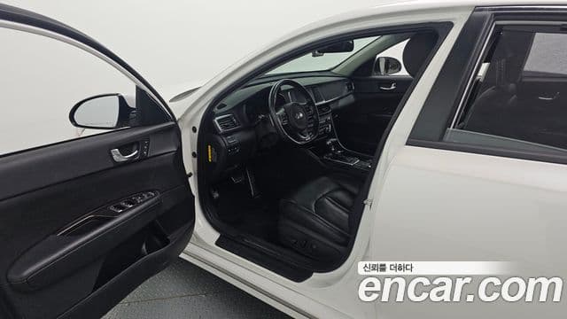 Kia K5 2세대 Noblesse, 2017 10