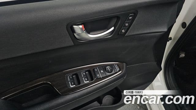 Kia K5 2세대 Noblesse, 2017 17