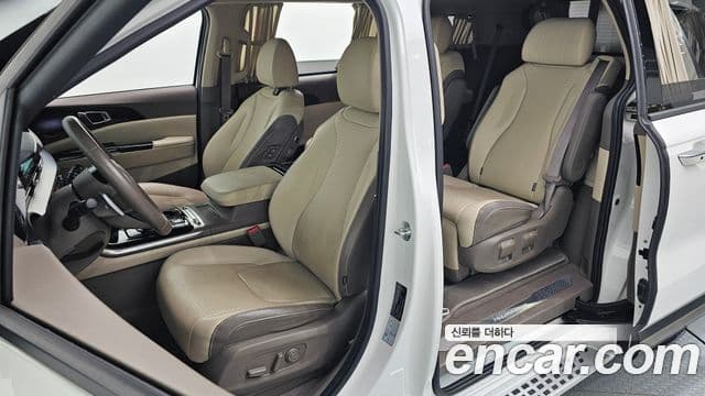 Kia Carnival 4세대 Signature, 2023 11