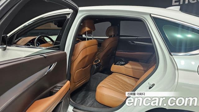 Genesis G80 (RG3) бензин 2.5 турбо 2WD, 2022 12