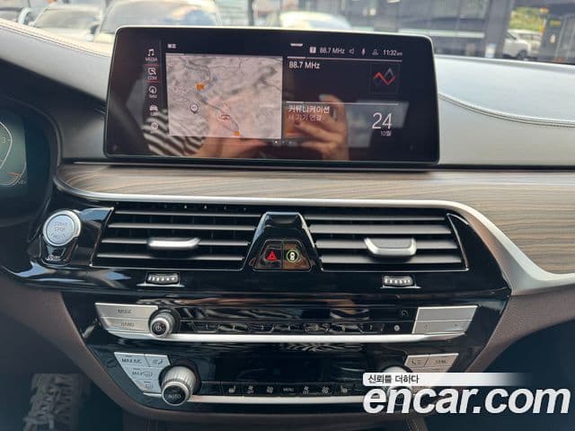 BMW 5시리즈 (G30) 520i M Sport, 2020 7