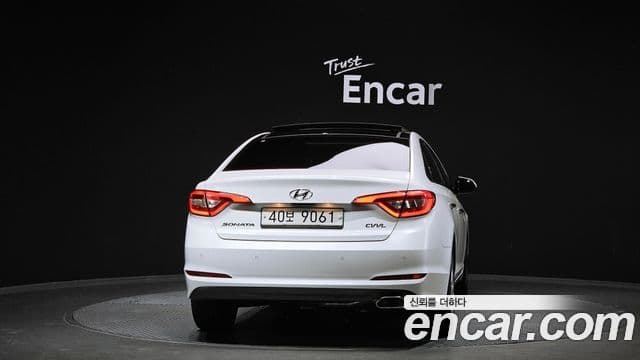 Hyundai LF Sonata 2.0 Smart, 2015 4