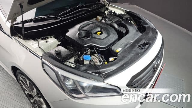 Hyundai LF Sonata 2.0 Smart, 2015 6