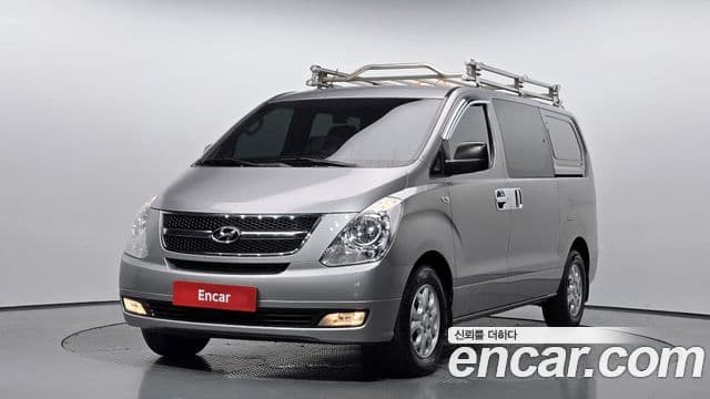 Hyundai Grand Starex CVX Deluxe, 2014 1