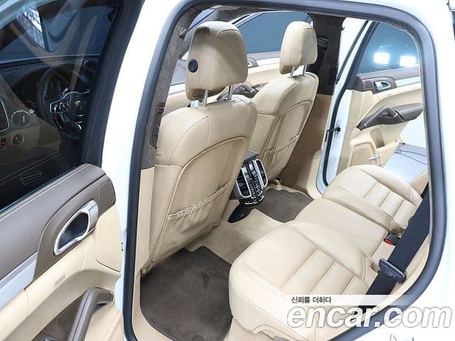 Porsche New Cayenne 958, 2018 15