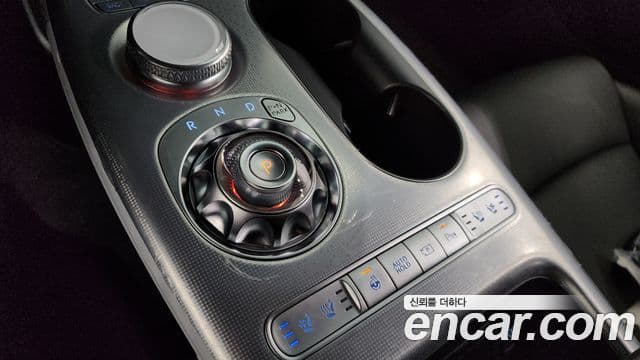 Genesis GV60 Standard, 2023 9