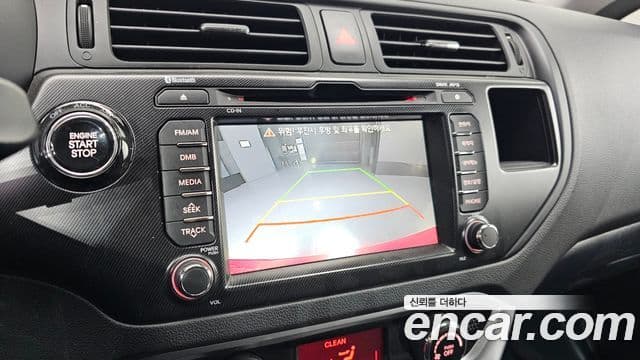 Kia All New Pride Prestige, 2014 18