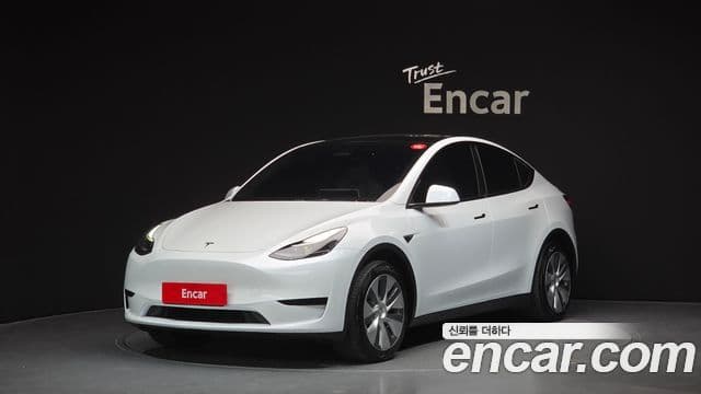 Tesla модель Y, 2024 1