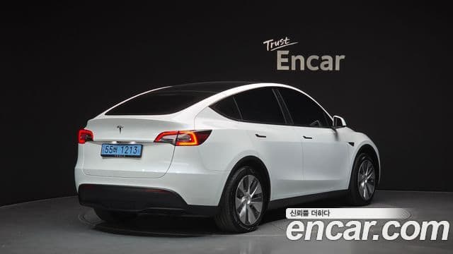 Tesla модель Y, 2024 2