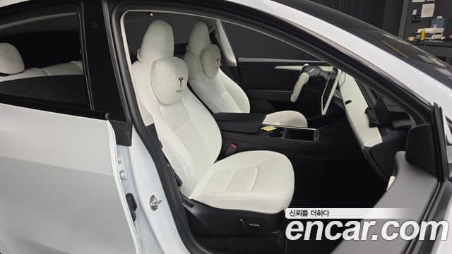 Tesla модель Y, 2024 12