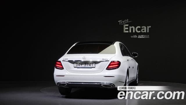 Mercedes-Benz E-класс W213 Exclusive, 2019 4