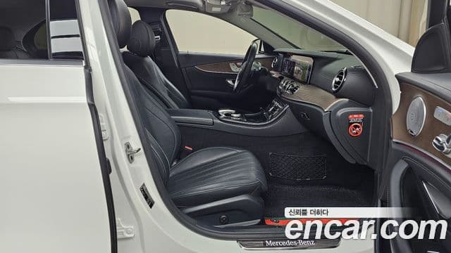 Mercedes-Benz E-класс W213 Exclusive, 2019 11