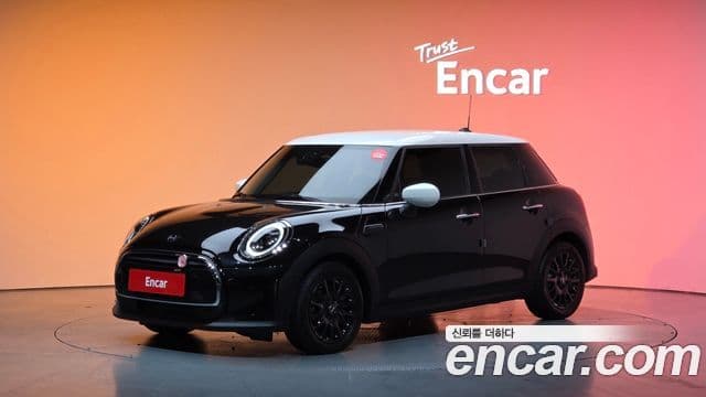 Mini Cooper 3세대, 2024 1