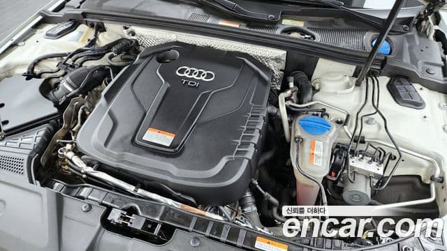 Audi New A4 B8, 2015 6