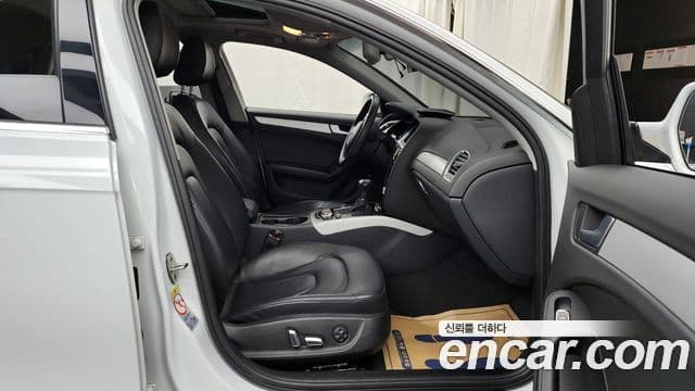 Audi New A4 B8, 2015 11