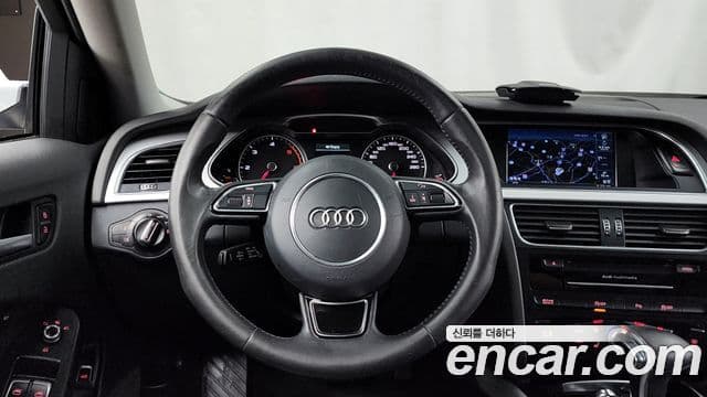 Audi New A4 B8, 2015 13