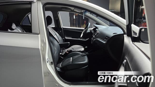 Kia All New Morning Luxury, 2012 10