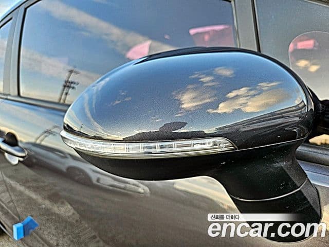 Kia The / новый New Pride Luxury, 2015 11