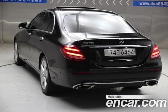 Mercedes-Benz E-класс W213 Avantgarde, 2018 2