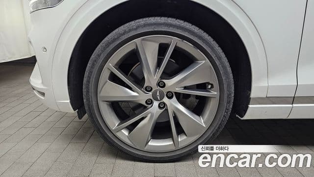 Genesis GV70, 2021 все фото