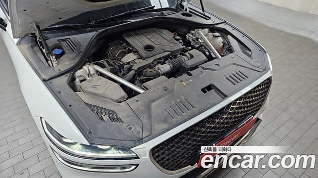 Genesis GV70, 2021 6