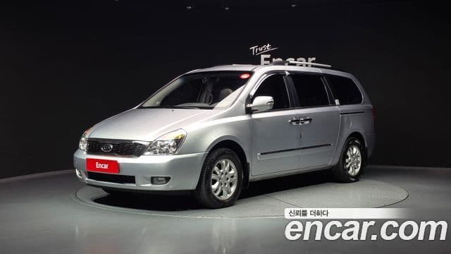 Kia Carnival R R Special, 2011 1