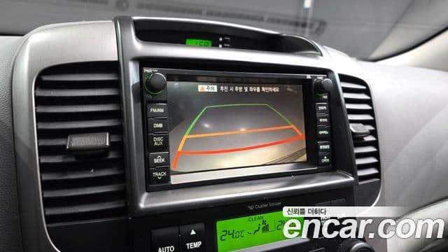 Kia Carnival R R Special, 2011 15