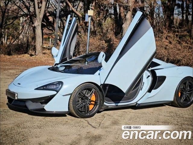 맥라렌 570S 3.8 Spyder, 2019 3