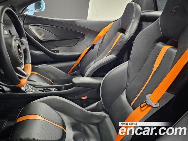 맥라렌 570S 3.8 Spyder, 2019 7