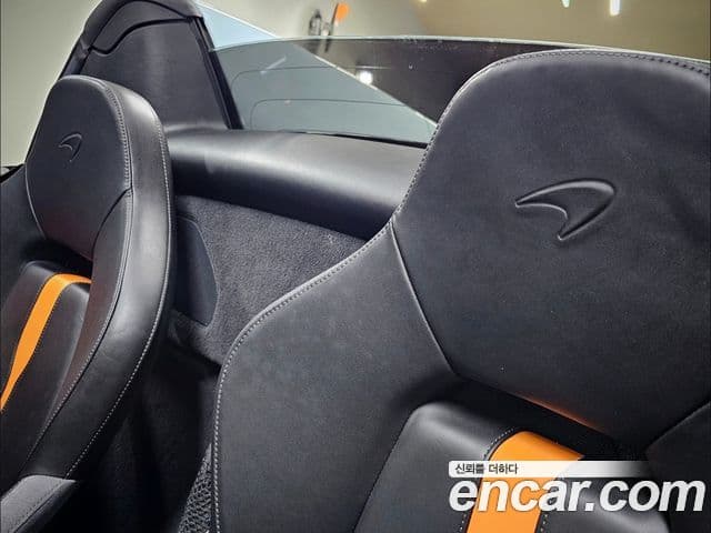 맥라렌 570S 3.8 Spyder, 2019 10