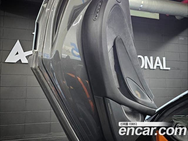 맥라렌 570S 3.8 Spyder, 2019 13