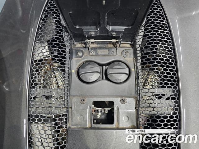 맥라렌 570S 3.8 Spyder, 2019 15