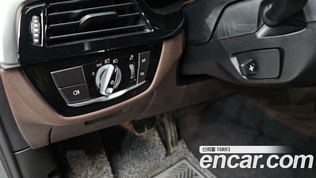 BMW 6시리즈 GT (G32) 620d xDrive M Sport, 2023 18