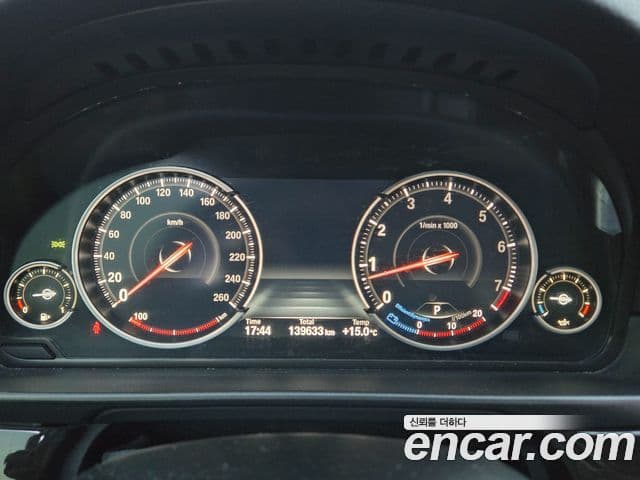 BMW 5시리즈 (F10), 2013 10