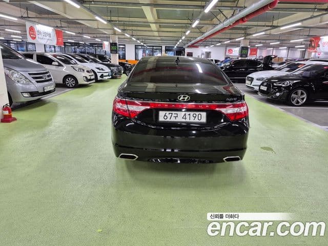 Hyundai Grandeur HG гибрид Premium, 2016 4