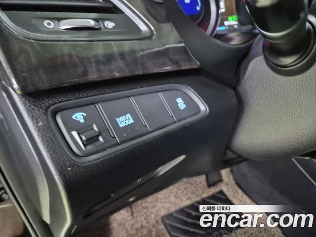 Hyundai Grandeur HG гибрид Premium, 2016 9