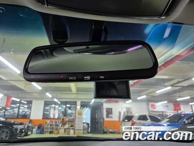 Hyundai Grandeur HG гибрид Premium, 2016 10