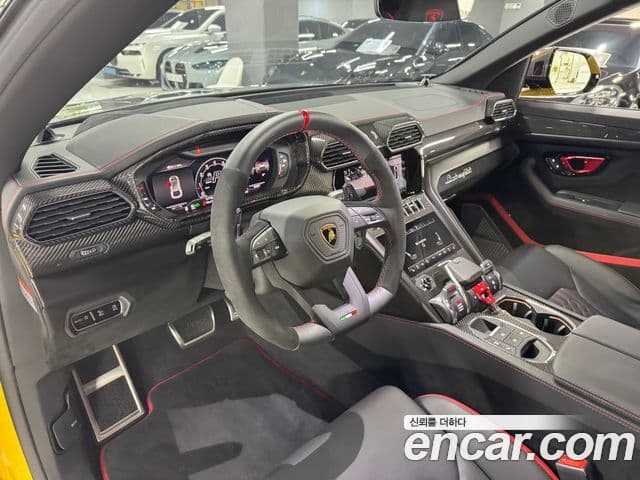 Lamborghini Urus 4.0 V8 Performante, 2024 4