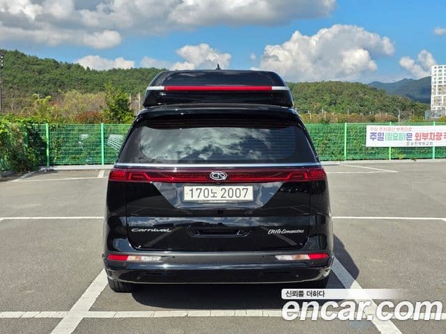 Kia Carnival 4세대 бензин 9인승 High Limousine(компания по спецнадстройкам), 2021 4