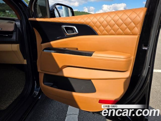 Kia Carnival 4세대 бензин 9인승 High Limousine(компания по спецнадстройкам), 2021 19